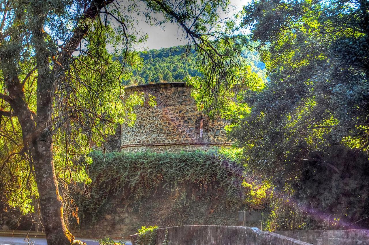 La Ermita De Los Llanos Arenas de San Pedro Bagian luar foto